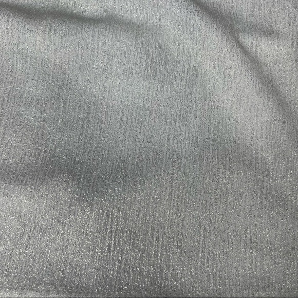 NWT PrettyLittleThing White Textured GLitter Spaguetty Strap Crop Top Size 4 - Picture 5 of 8